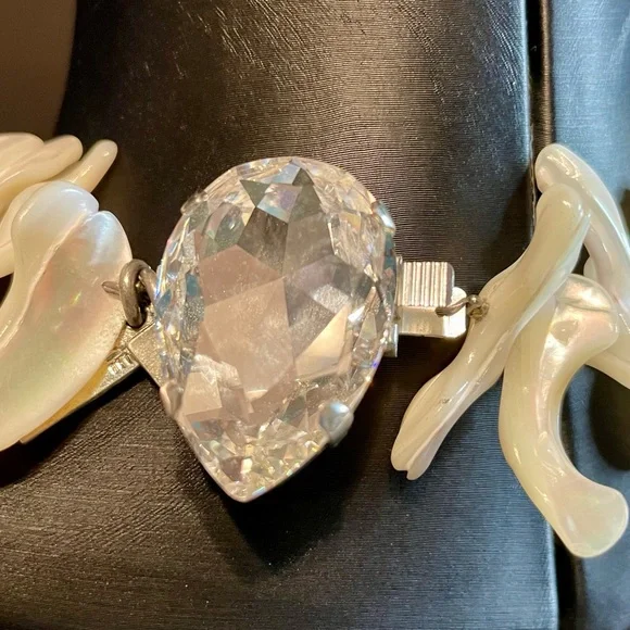 Rare OTAZU Design MOP and Crystal Necklace by Rodrigo Otazu, OOAK - Picture 5 of 11